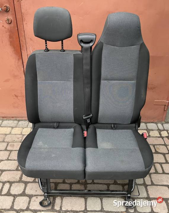 Fotel dwójka do Renault Master IV dostawcze Poddębice