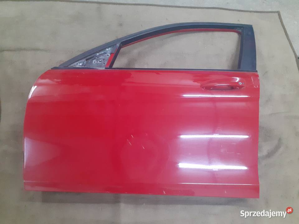 Drzwi prawe i lewe przód I tył Mercedes W204 Motoryzacja Rąty