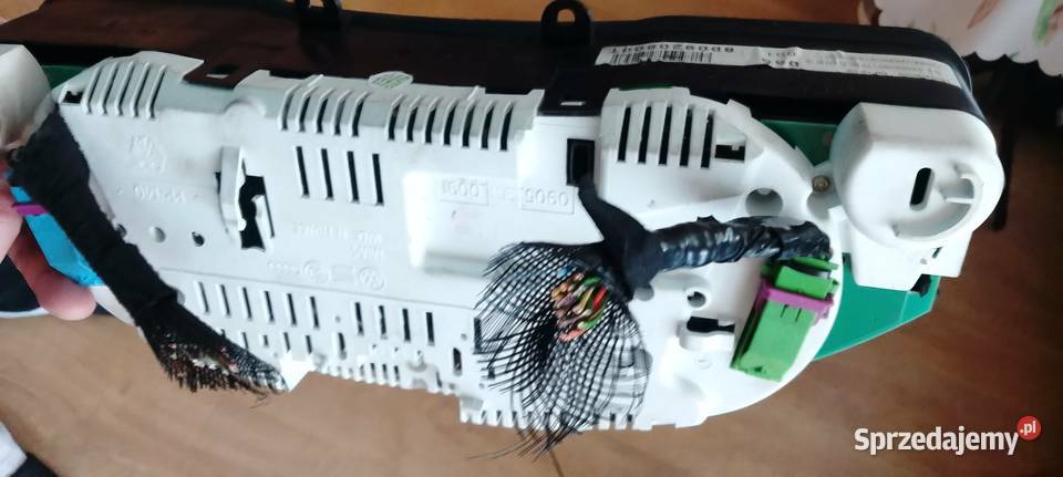 LICZNIK A4 B5 POLIFT BENZYNA SPRAWNY 100 Jastrzębie-Zdrój