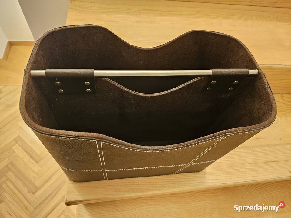 Gazetownik ze skóry z uchwytem aluminiowym Kraków