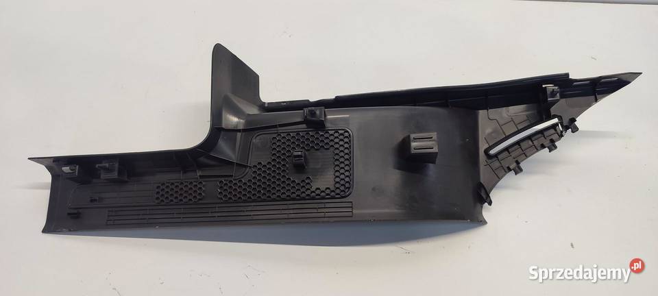 SEAT TARRACO OSŁONA PROGU PRAWY TYŁ 5FJ863736A osobowe sprzedam