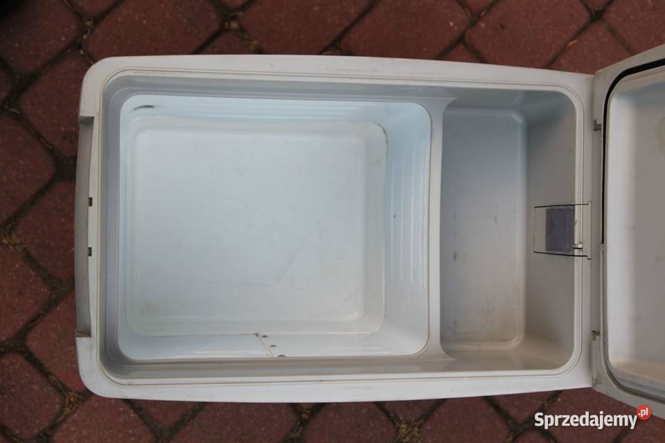 Lodówka kompresorowa Dometic CDF46 1224 V 39L Radom