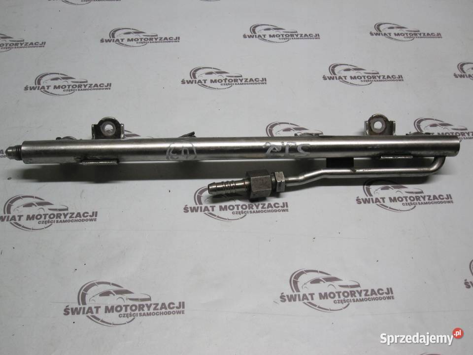 Audi A4 VW 18 TB BFB 163 07r listwa wtryskowa