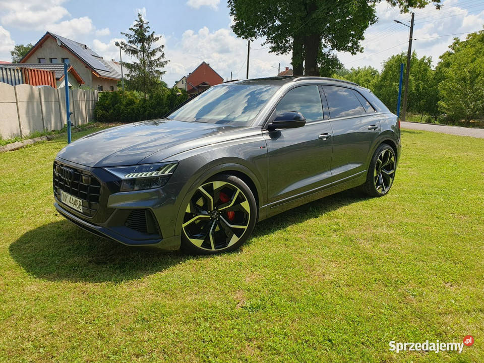 Audi Q8 30tdi 286 S Line Matrix bO Alu23 Salon tempomat Strobice