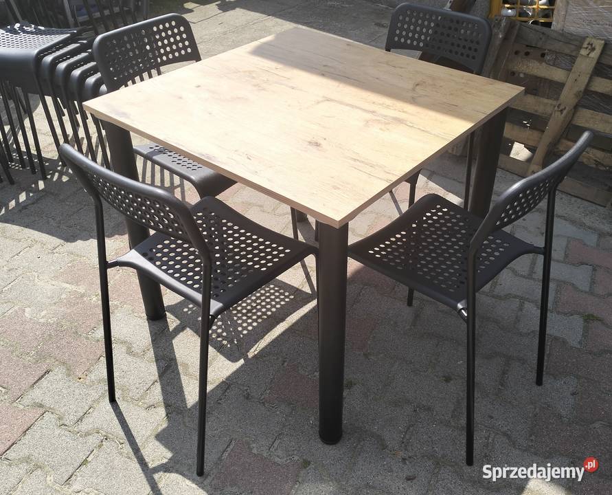 Krzesła stół do baru restauracji gastronomii Słupia Kapitulna