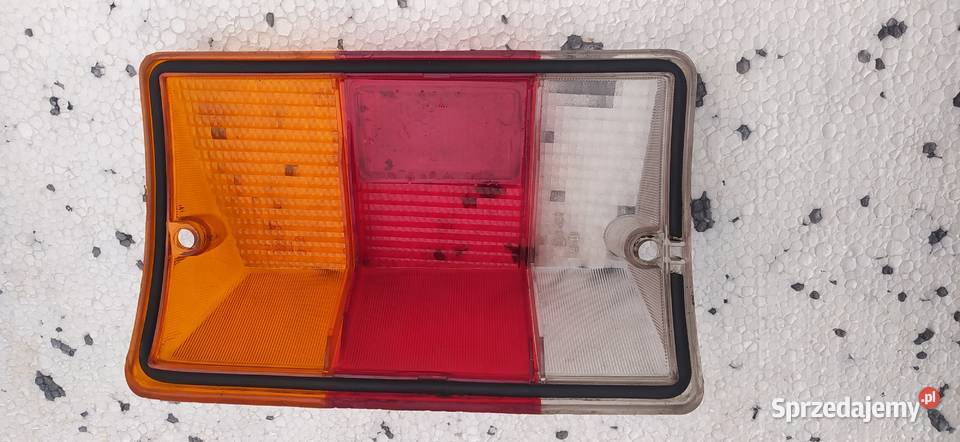 ŁADNA LAMPA KLOSZ FIAT 126P BAMBINO SILVER RED Oświetlenie