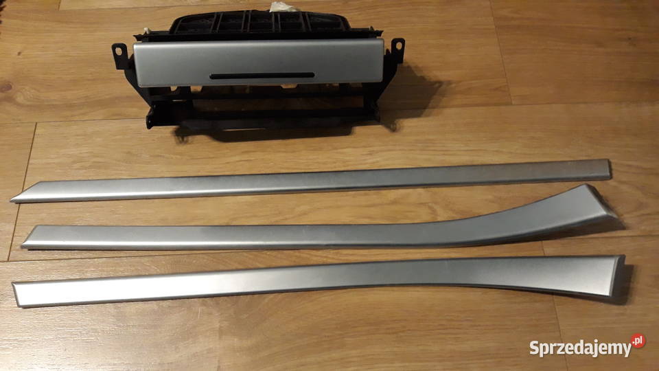 Listwy BMW E39 osobowe Lusowo sprzedam