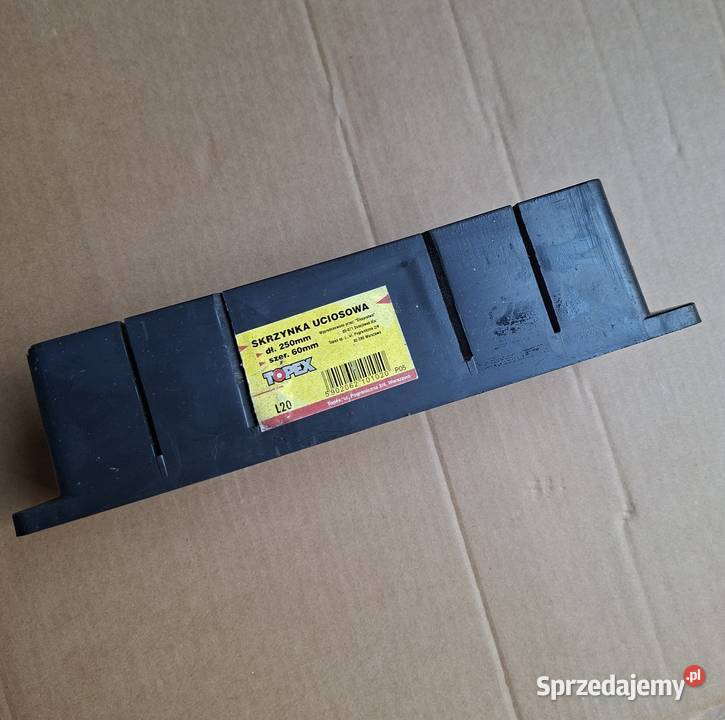Skrzynka uciosowa TOPEX 250x60 mm Małkinia Górna