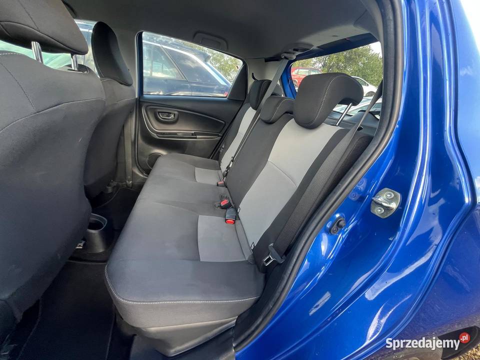 TOYOTA Yaris Hybride 100H Dynamic FL139 sprzedam