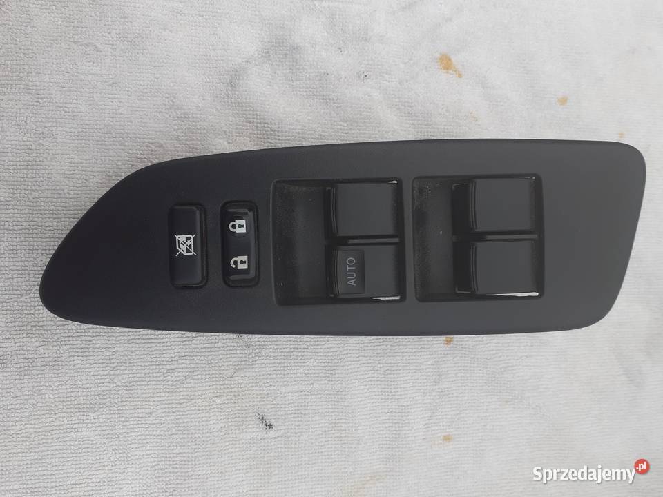 Toyota Auris 1 przełącznik szyb mazowieckie Legionowo