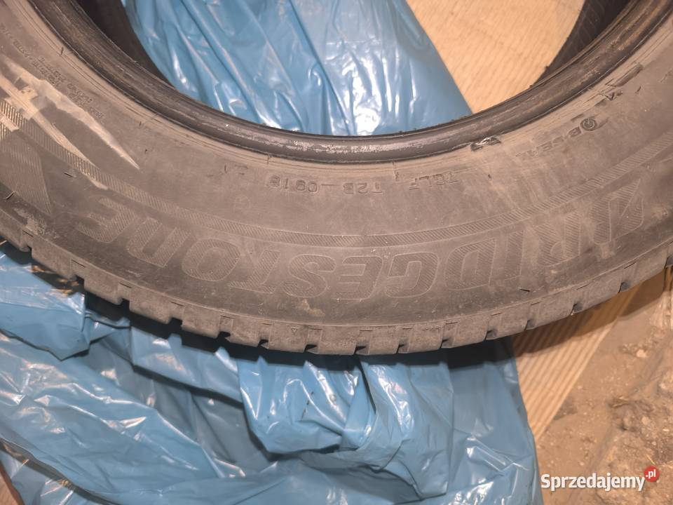 Opony wielosezonowe 215x65r17 Bridgestone 215 lubelskie