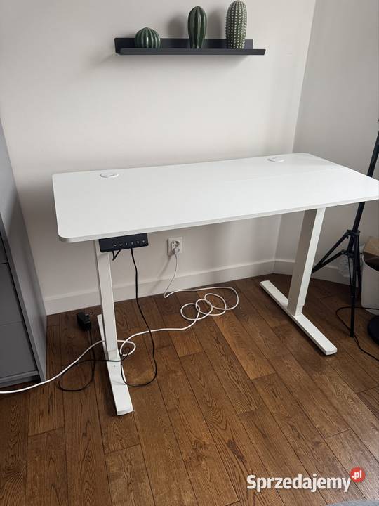 Biurko z regulacja wysokości elektryczne biurko łódzkie Łódź