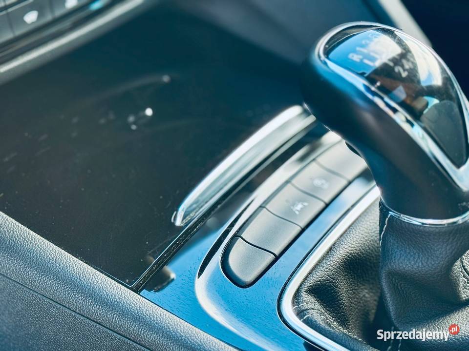 Sprzedam Opla Insignia HB 21 89 ful nieuszkodzony Insignia Rzeszów