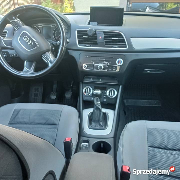 Audi Q3 20tdi CR HAK NAVI Klimatronik hak małopolskie Miechów