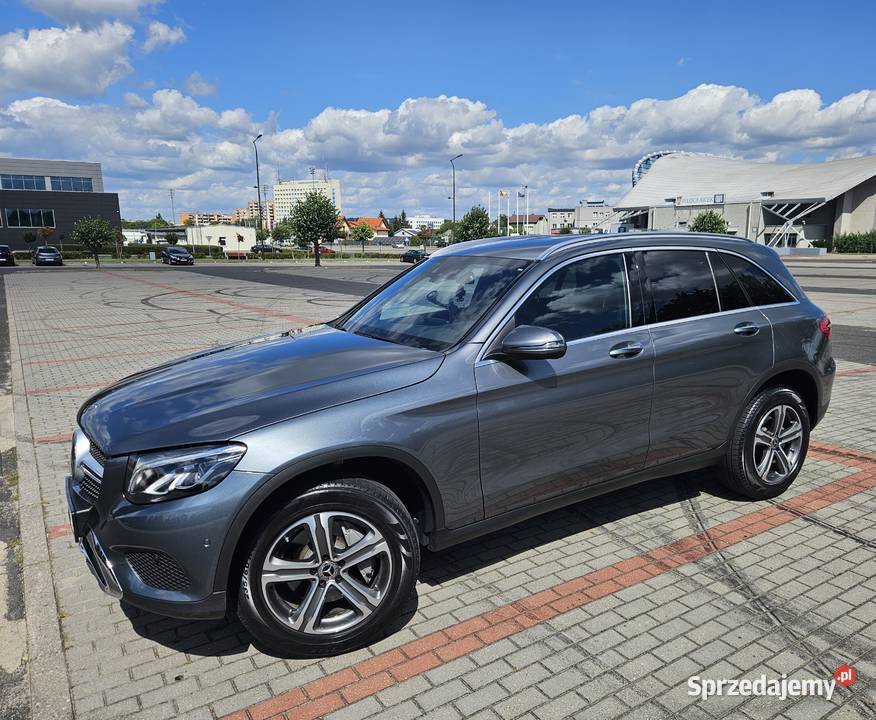 Sprzedam Mercedesa Glc300 isofix Włocławek