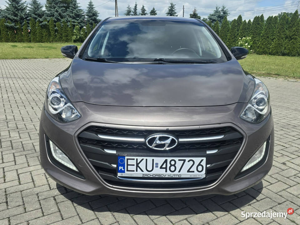 Hyundai i30 16crdi NavigacjaTempomatLedyKlimatr Rok produkcji 2015 Kutno