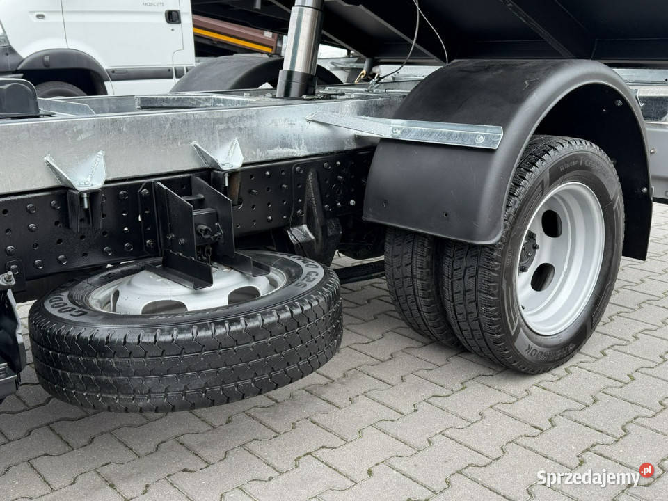 Mitsubishi Canter 30130 3C13 3S13 Wywrotka diesel Motoryzacja Widełki