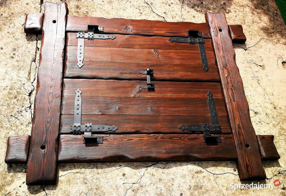 Rustykalna okiennica drewniana rękodzieło rama Radków