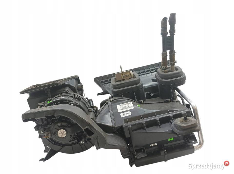 NAGRZEWNICA AC MANUALNA BK2119B555AM MK8 Ford