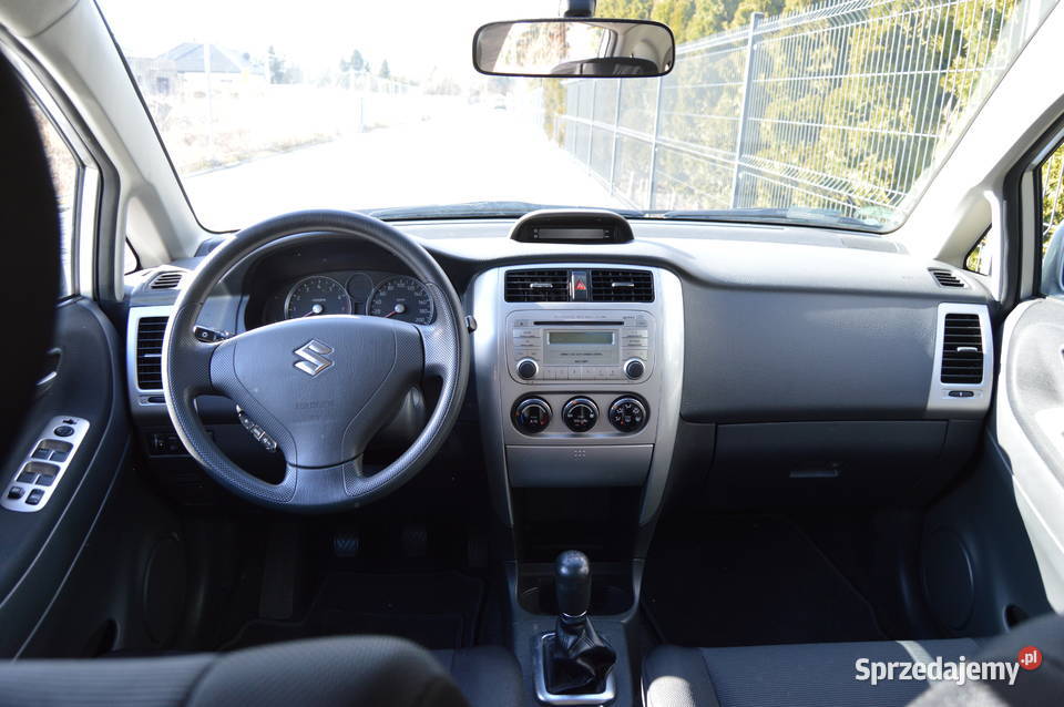 Suzuki Liana 16 Benzyna 107 Niski przebieg zadba immobilizer Wrocław sprzedam