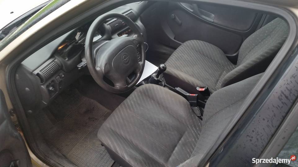 Opel Astra F Classic 1 właściciela 100 000 4/5 Orzesze