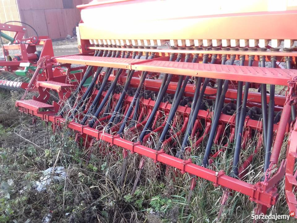 Siewnik agregat uprawowosiewny FAMAROL Zakrzyn sprzedam