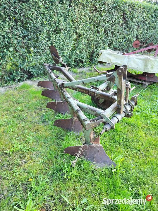 Pług Unia 5 skibowy Cichowo