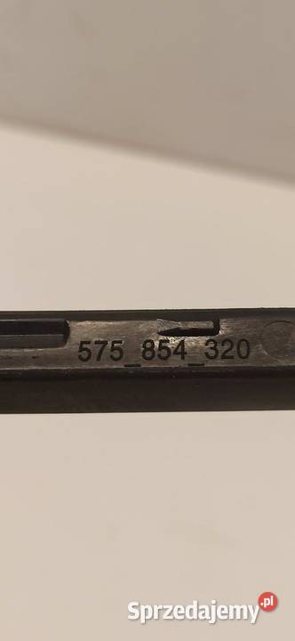 SEAT ATECA LISTWA SZYBY CZOŁOWEJ PRAWA 575854320