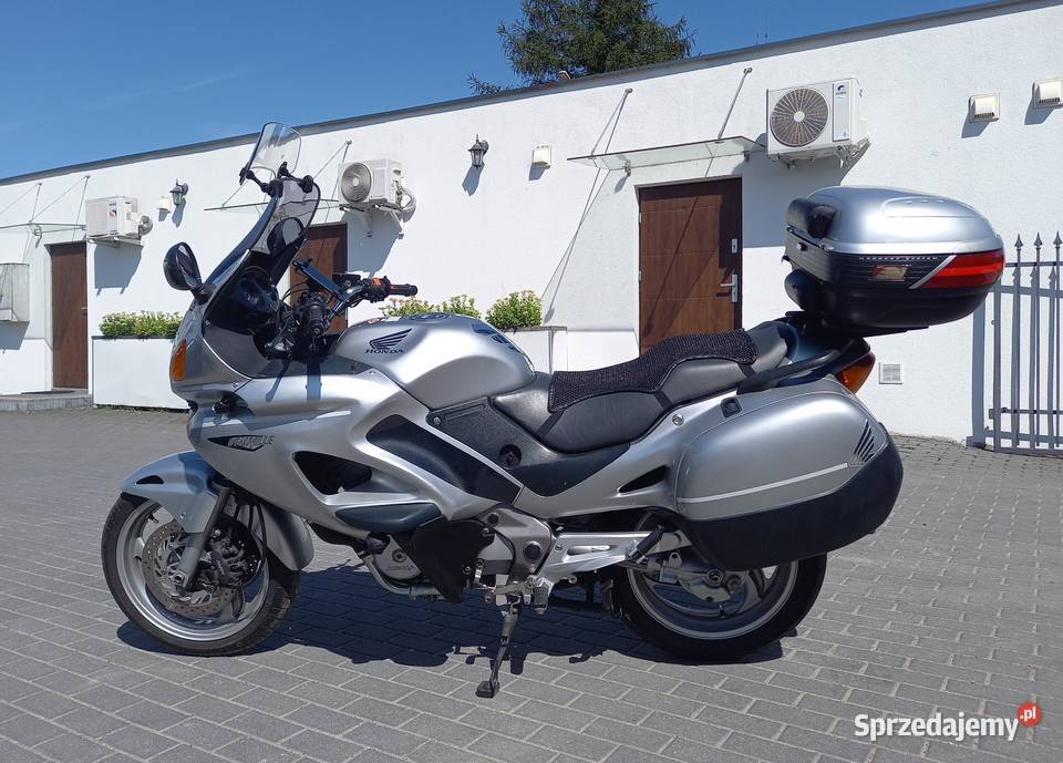 Honda Deauville 650 2005 26tkm Kufer Alarm Ledy 26075km
