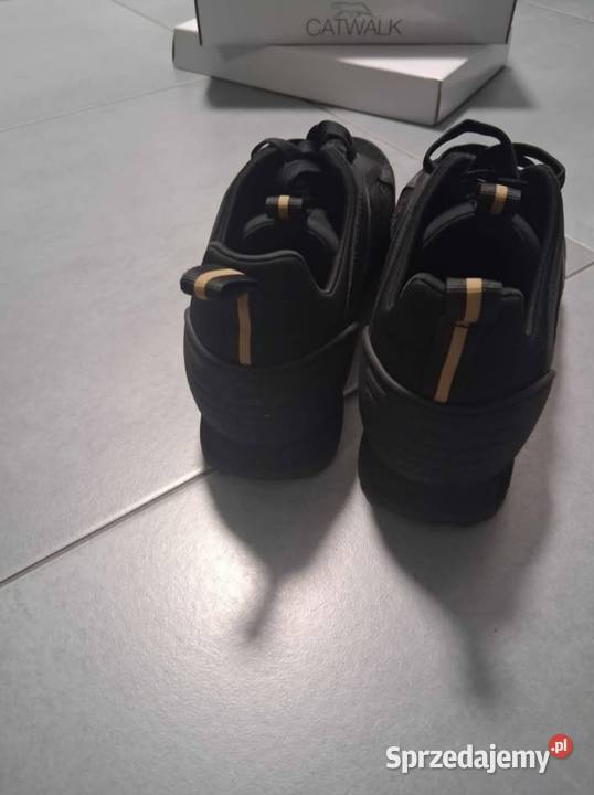 Nuty Armani Białogard