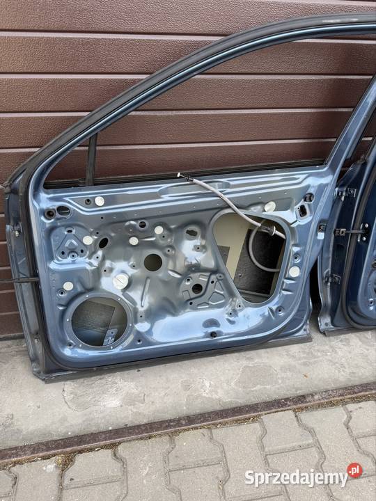VW PASSAT B8 drzwi prawe przód tył lak LB5J osobowe mazowieckie Warszawa