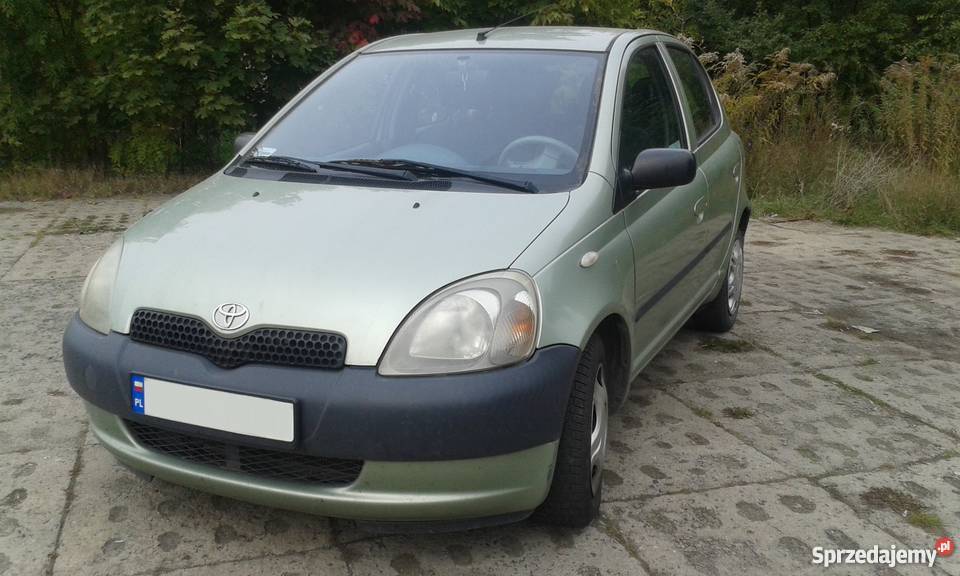 Toyota Yaris 2002 przebieg 114 400 pierwszy zielony Gdańsk