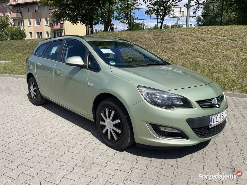 Opel Astra J 2013 Lift 17 Isuzu Nowa