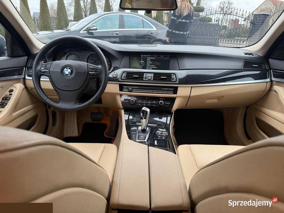 BMW Seria 5 530d Modern Line 258 2012r diesel