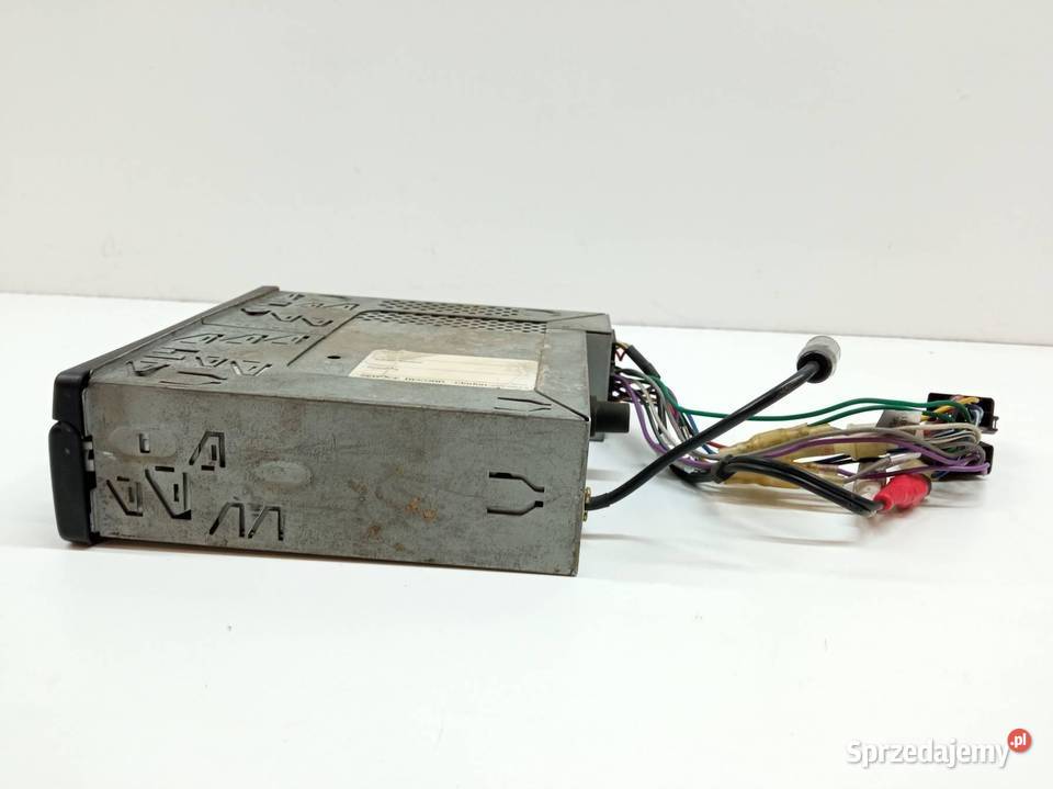 RADIO CLARION KLASYK ISO CRX46 VW Volkswagen Rok produkcji 1999