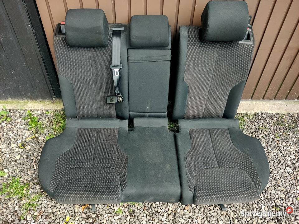 Fotele Passat b6 kombi boczki podłokietnik sprzedam