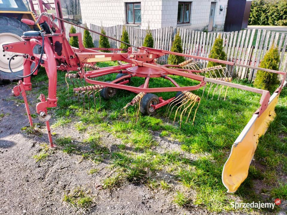 Zgrabiarka karuzelowa Niemeyer Twin 42m podlaskie Sokoły