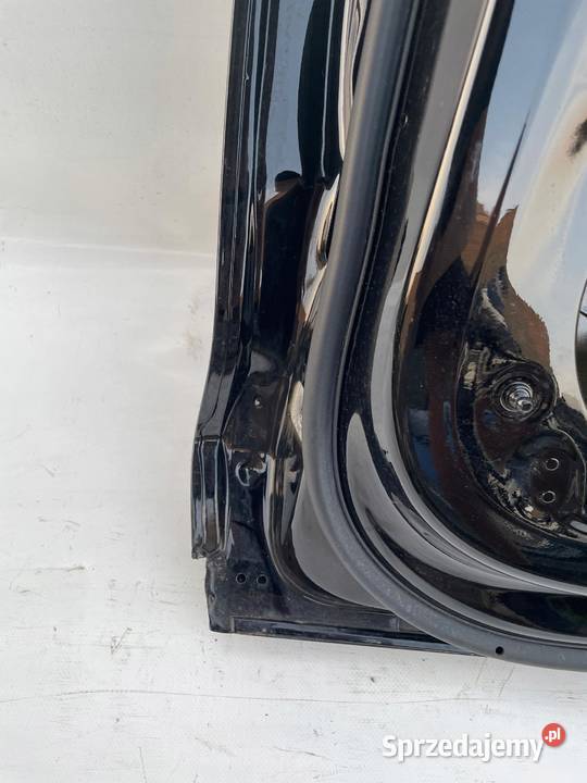 DRZWI LEWY TYŁ TYLNE AUDI A8 D4 4H0833311 osobowe Drzwi