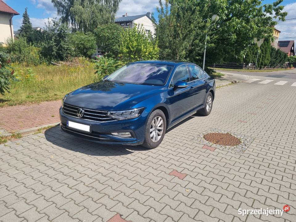 Ładny w idealnym stanie VW Passat 15TSI 150 DSG niebieski Sienno