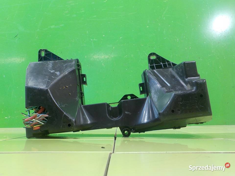 GRAND CHEROKEE WK 30 CRD AUT 05r SUV skrzynka Suków