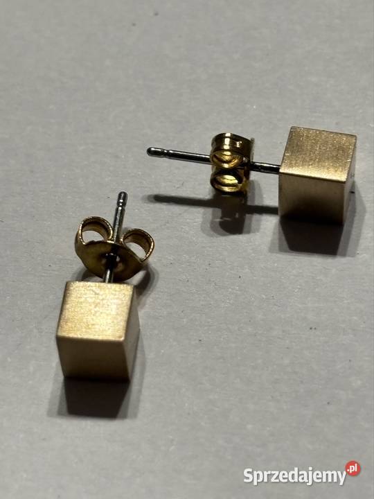 Kolczyki kostki złote wkrętki Bydgoszcz