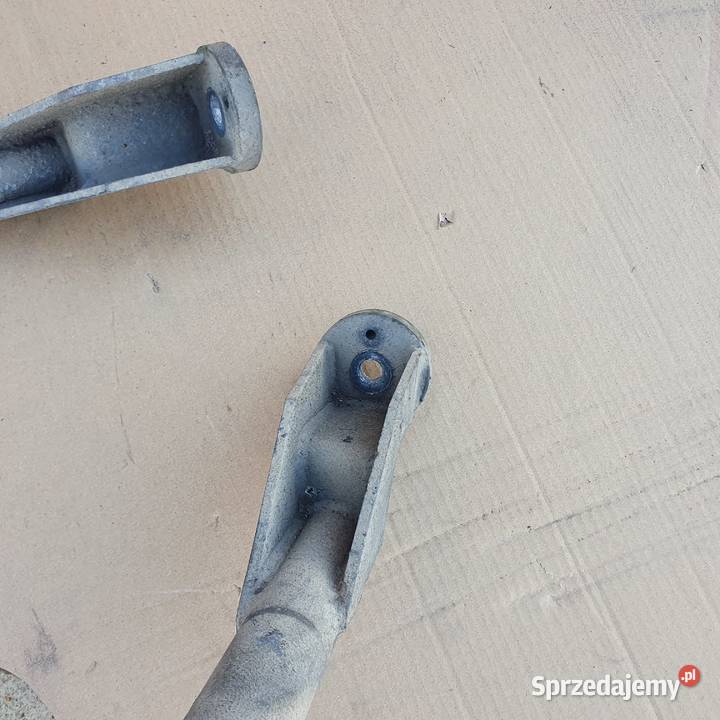 IVECO MERCEDES UCHWYT BŁOTNIKA KONTENER SKRZYNIA Bieleń sprzedam