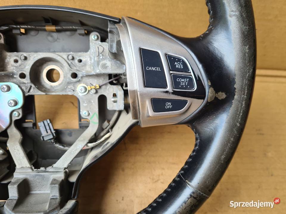 Mitsubishi Outlander kierownica skóra Legnica