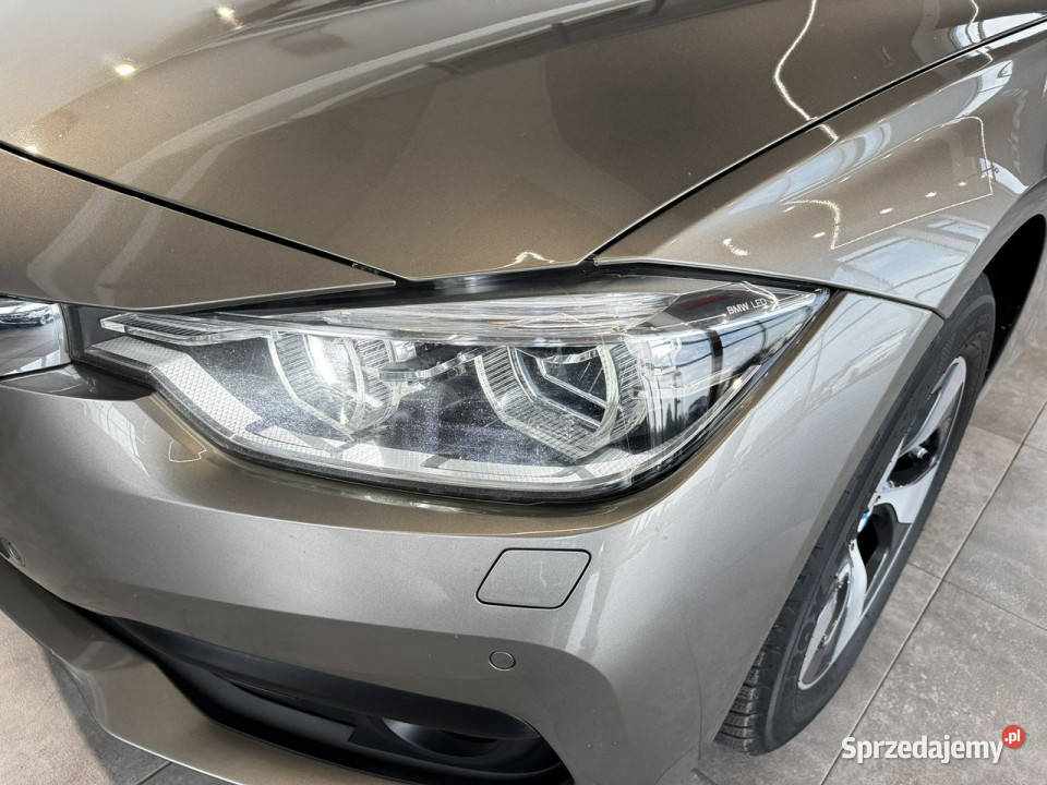 BMW 318 d Touring 150 automat 2019 r salon fa kurtyny powietrzne Myślenice sprzedam