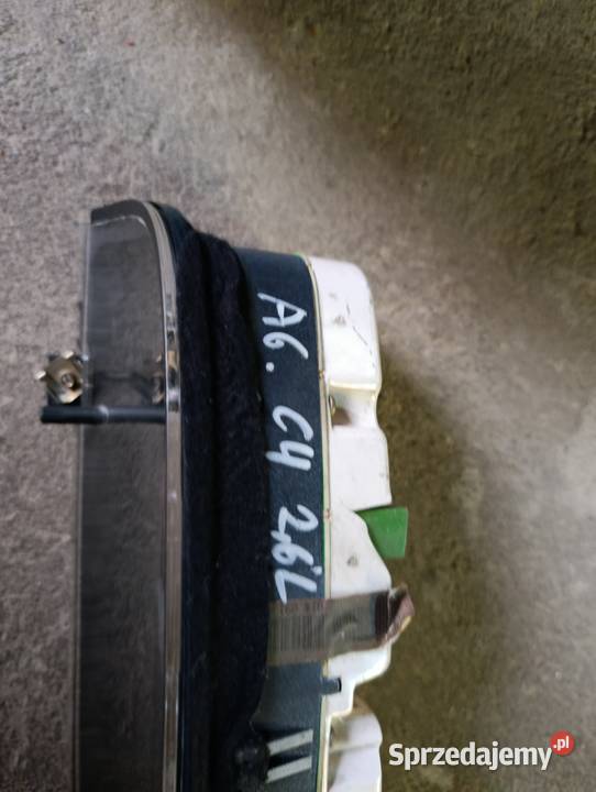 Zegary licznik audi A6 C4 26 abc 28 aah osobowe sprzedam