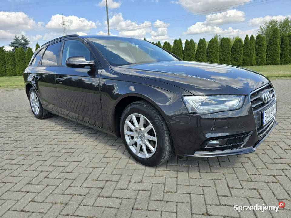 Audi A4 Avant 20TDI SkóryNaviKlimatr 2 manualna Kutno