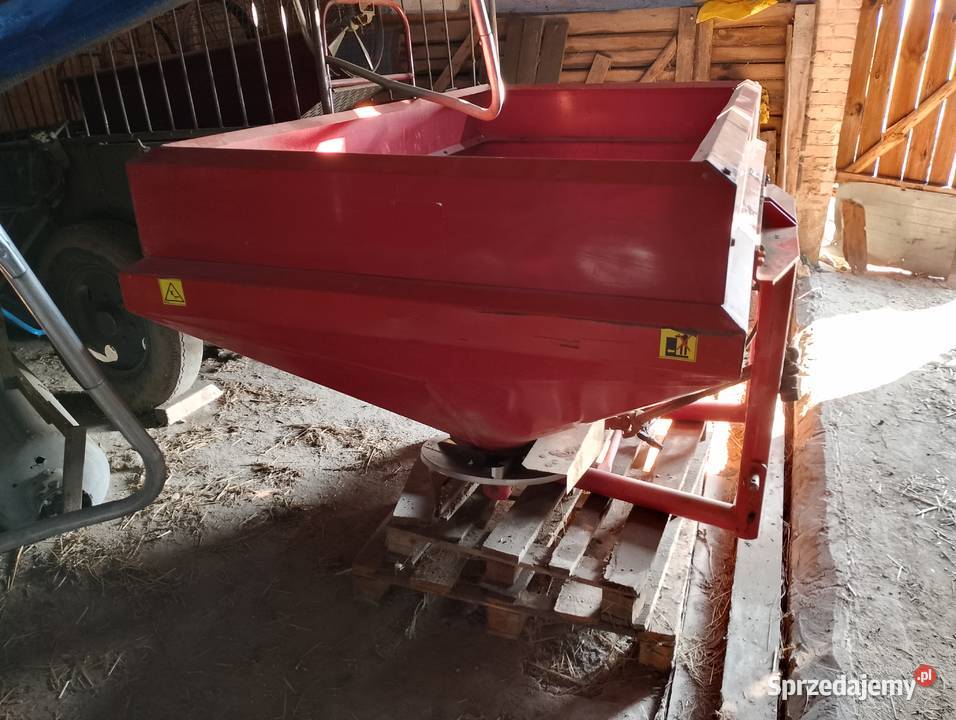 Rozsiewacz nawozu 1500 litrów hydraulika Łęczyca