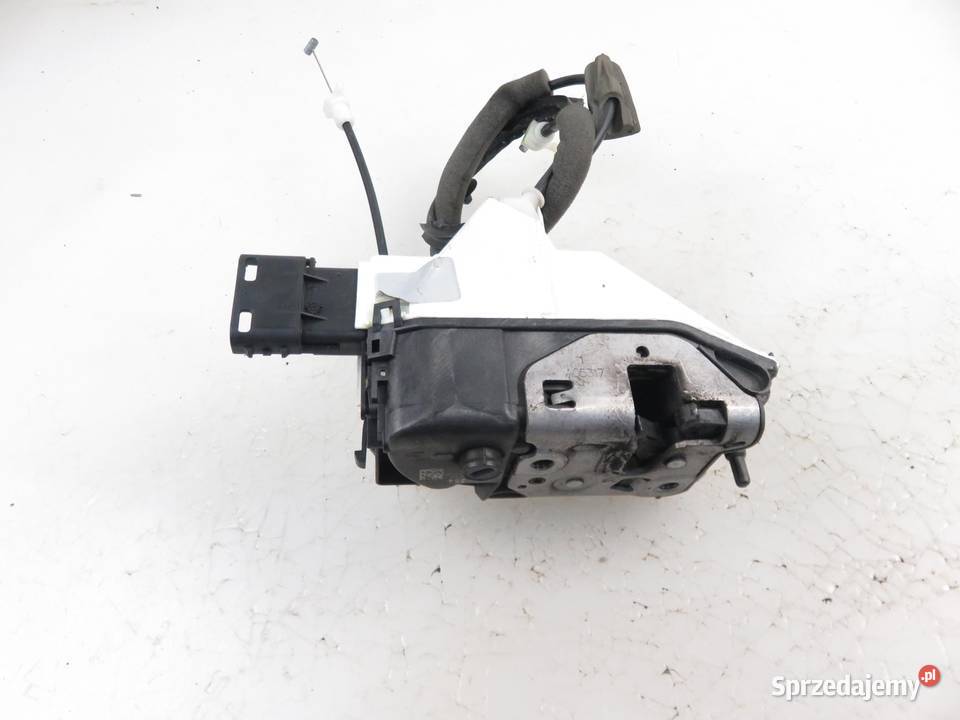 ZAMEK PRAWY PRZEDNI CITROEN DS3 6 PIN