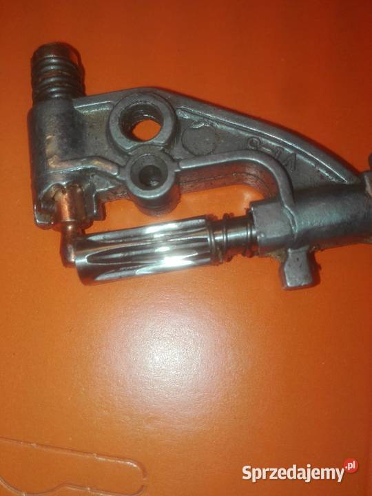 Pompa oleju Husqvarna 340 345 350 Żywiec
