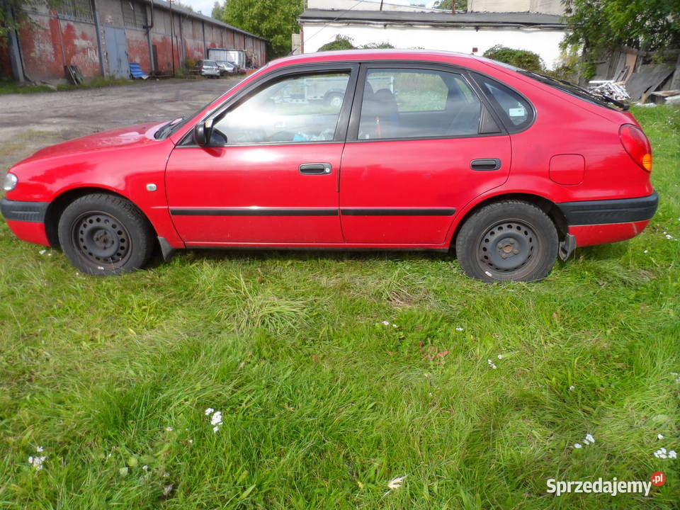 toyota corolla 14 liftbeck 2000r Legnica